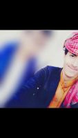 سلام عليكمأنا أخوكم صالح من اليمن عمري 19 أبحث عن عمل وتأشيرة ولله مدخ