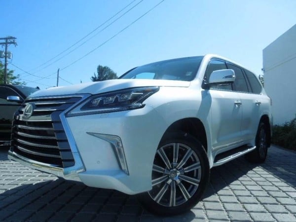  used Lexus LX 570 2016 for just $25,000 USD, WhatsApp CHAT:.+23490777